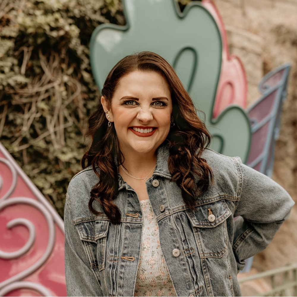 Meet your Posher, April